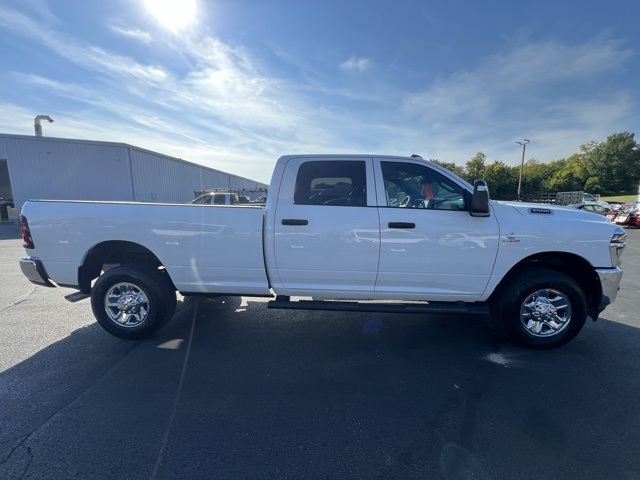 2025 Ram 2500 Tradesman photo 2