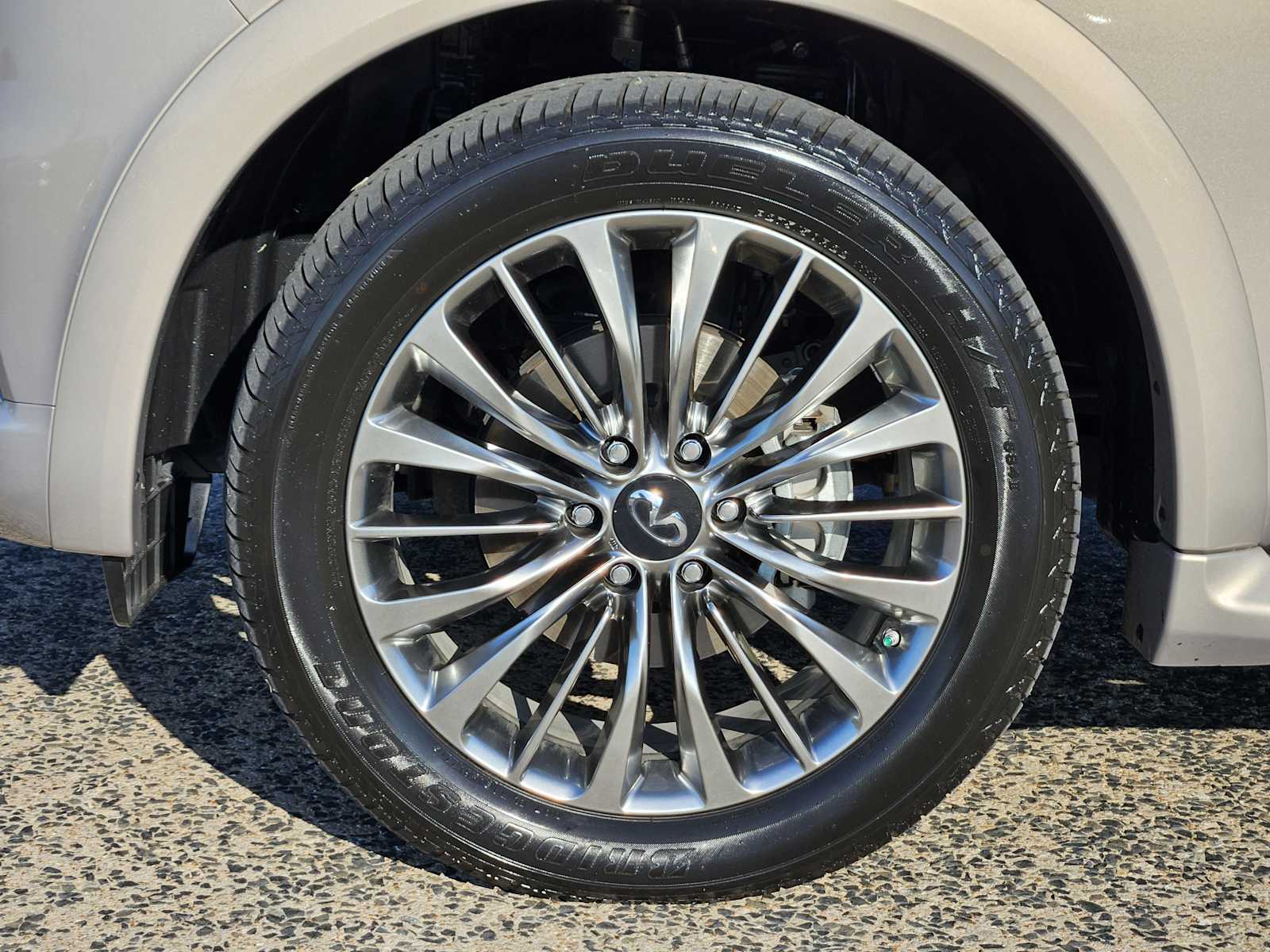 2021 Infiniti QX80 Sensory photo 4