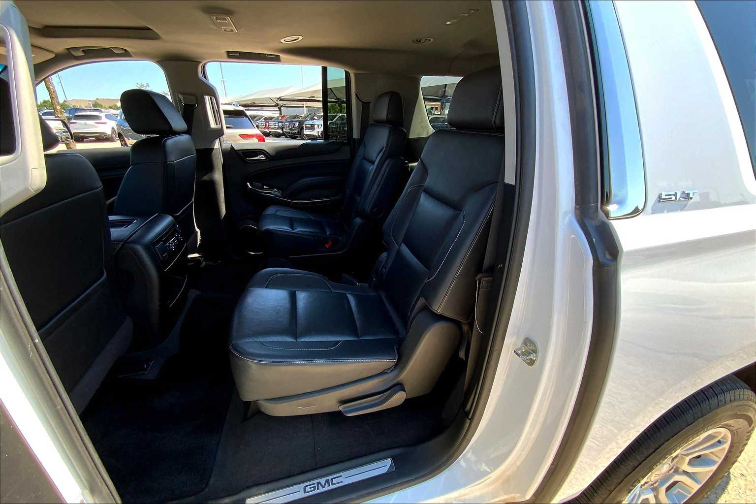 2020 Gmc Yukon XL SLT photo 19