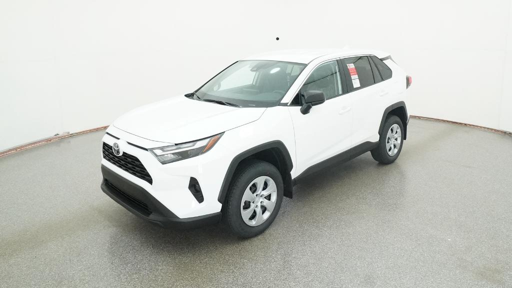 2025 Toyota RAV4 LE's photo