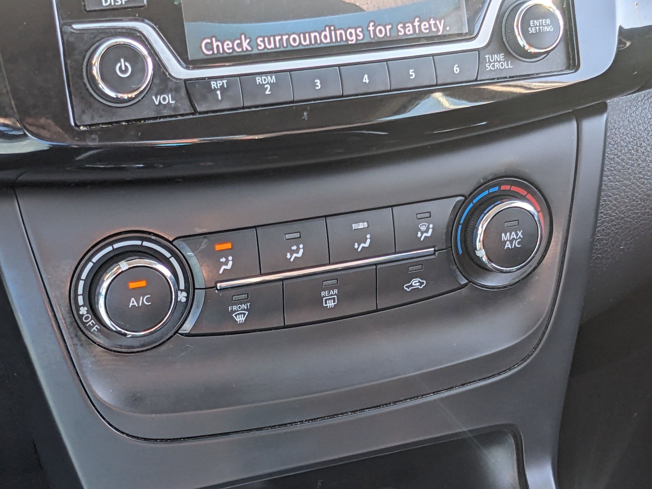 2017 Nissan Sentra SV photo 21