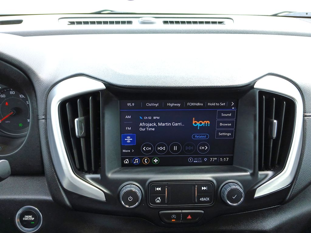2024 Gmc Terrain SLT photo 13