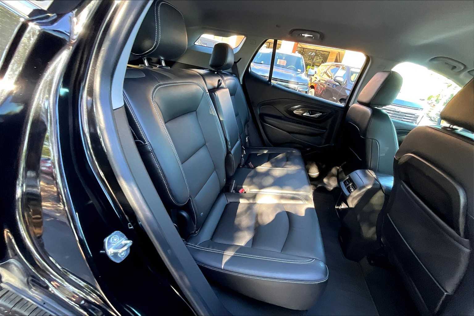 2022 Gmc Terrain SLT photo 25