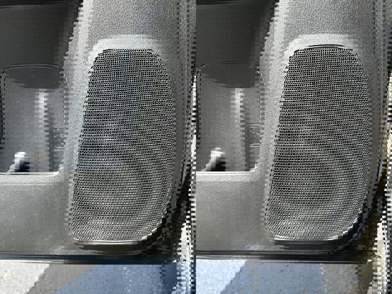 2017 Toyota 4Runner SR5 photo 23