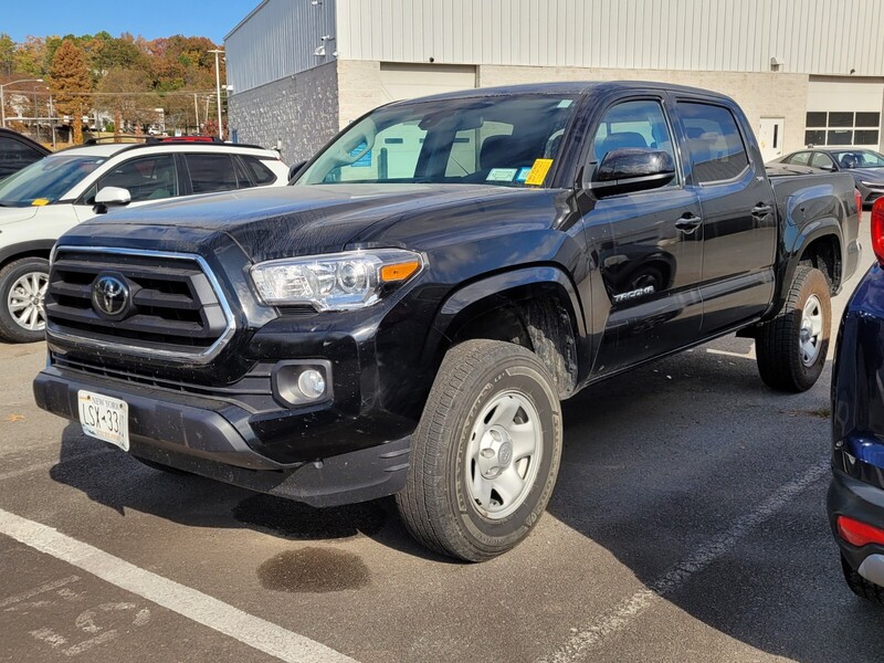 2023 Toyota Tacoma SR5 photo 3