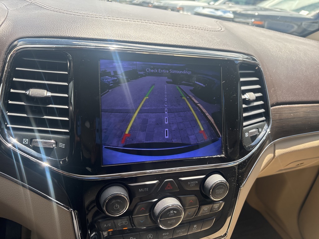 2021 Jeep Grand Cherokee Overland photo 28