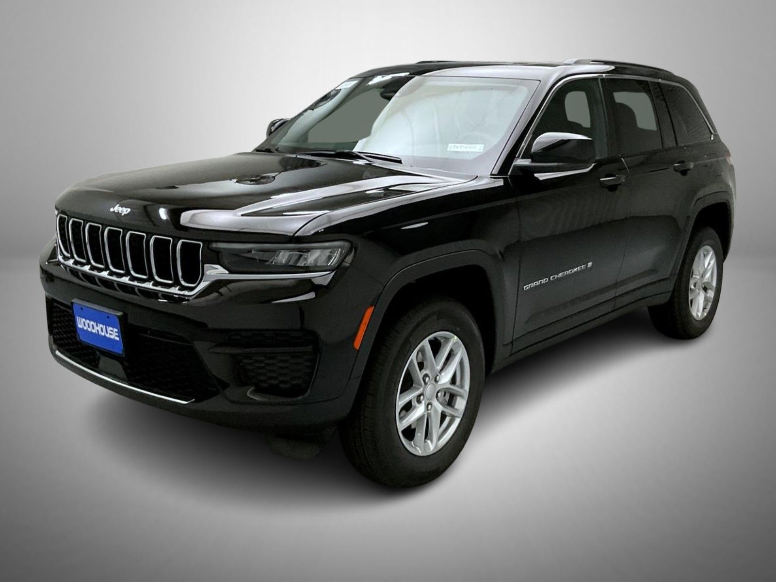 2025 Jeep Grand Cherokee Laredo's photo