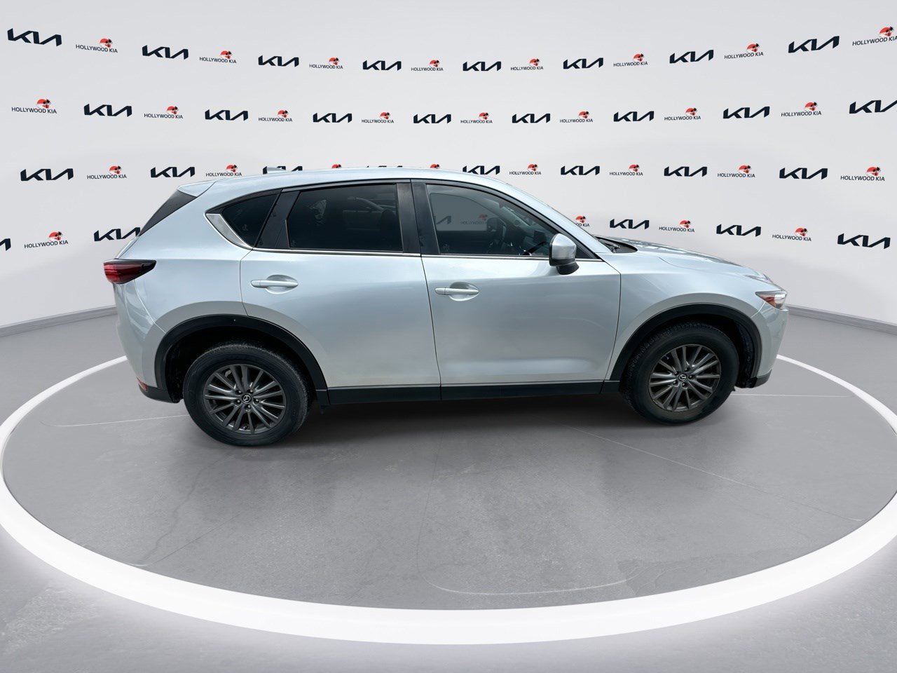2019 Mazda CX-5 Touring photo 9