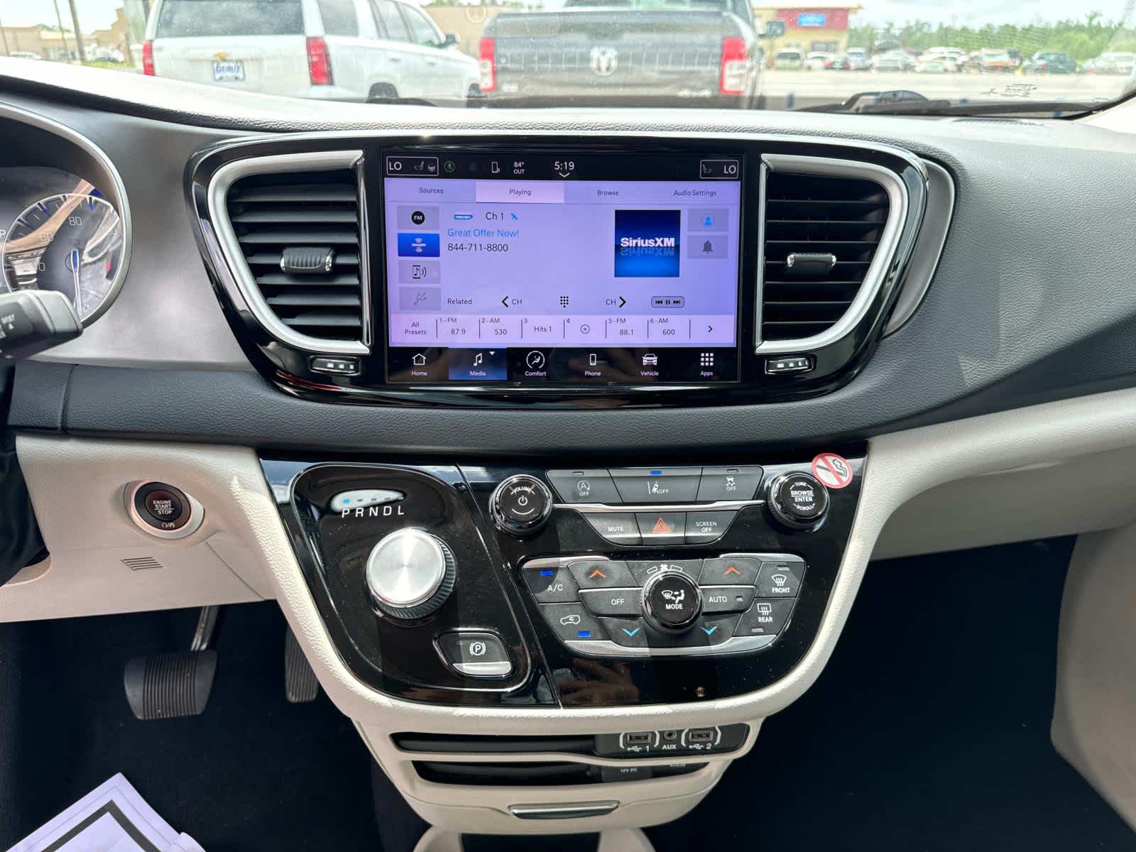 2022 Chrysler Pacifica Touring L photo 42