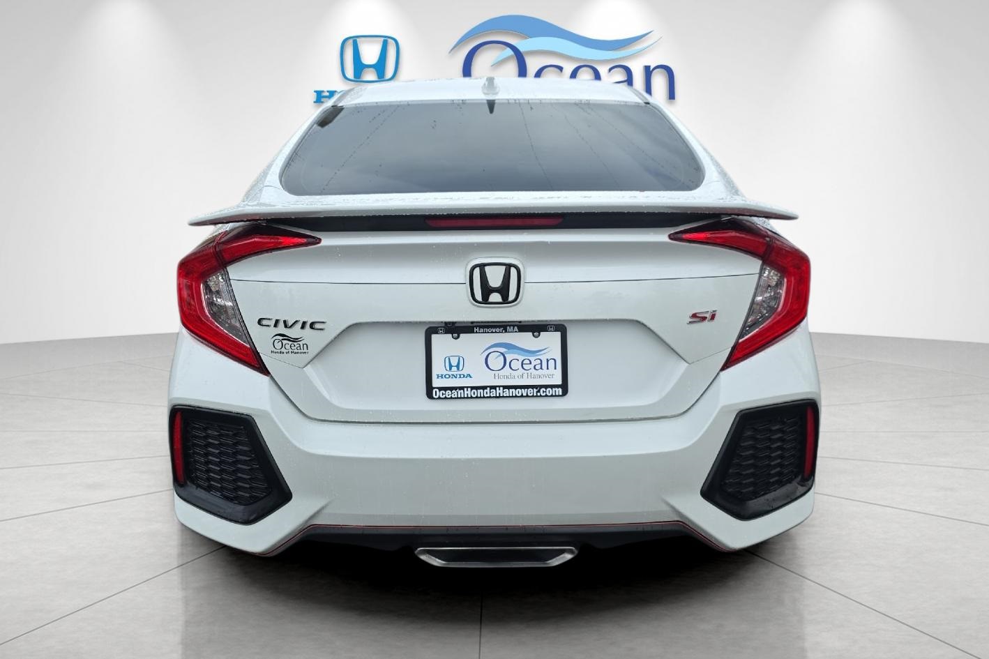 2019 Honda Civic Si photo 2