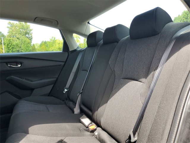 2025 Honda Accord SE photo 4