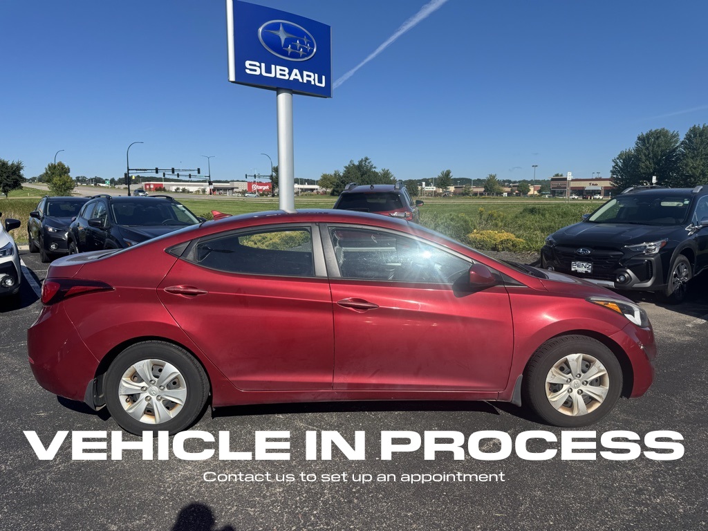 Used 2016 Hyundai Elantra SE with VIN 5NPDH4AE6GH666367 for sale in Rochester, Minnesota