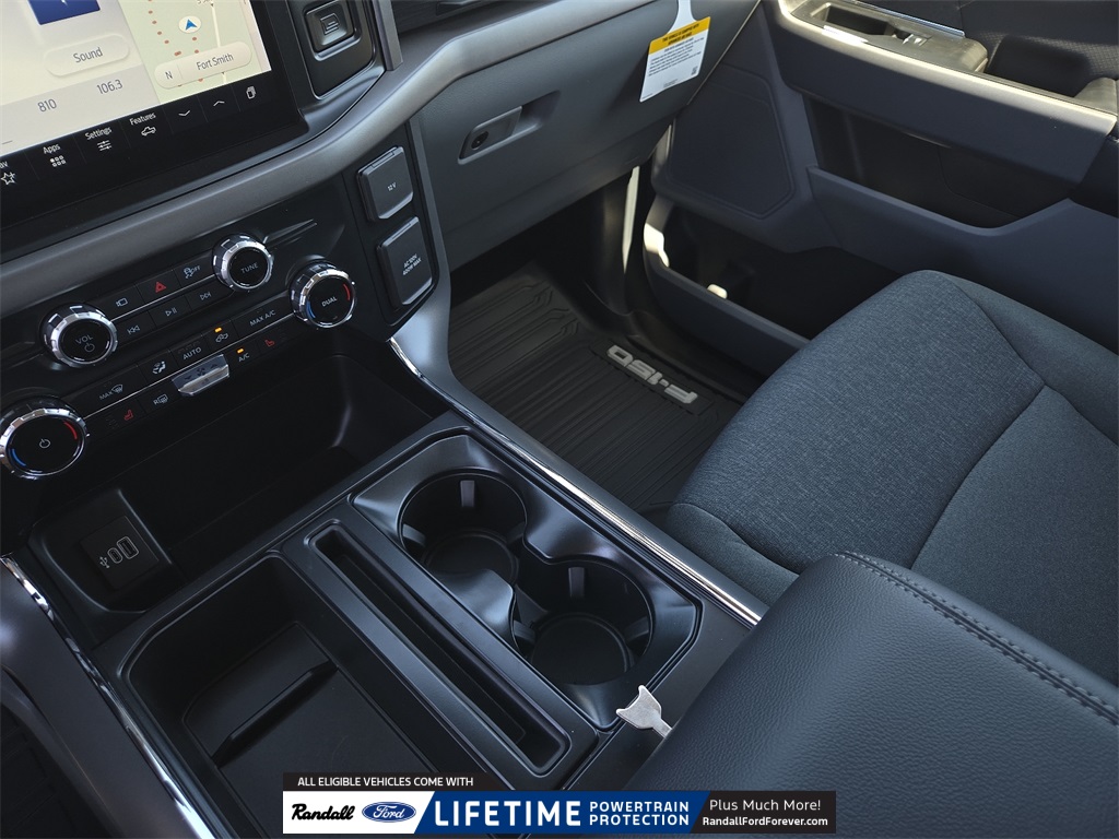 2025 Ford F-150 XLT photo 19