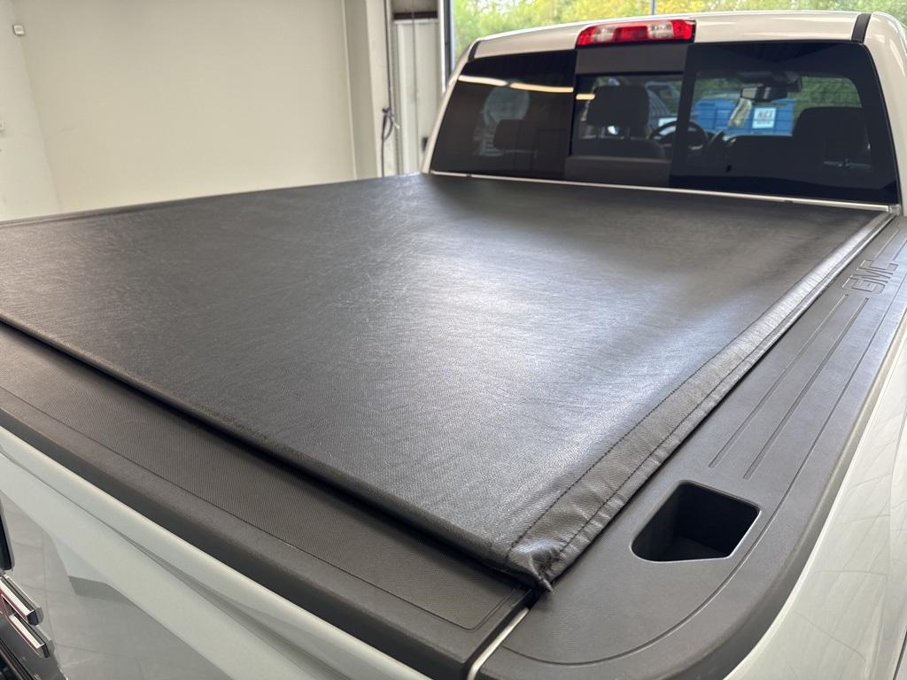 2017 Gmc Sierra 1500 SLT photo 16