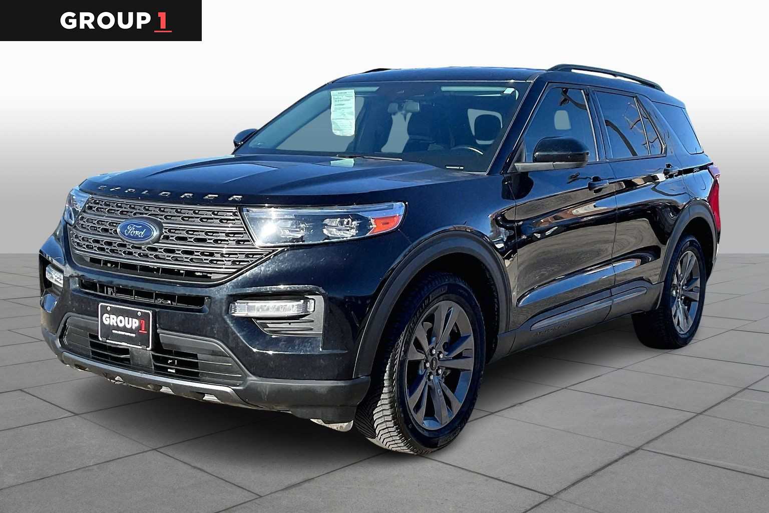 2023 Ford Explorer XLT's photo