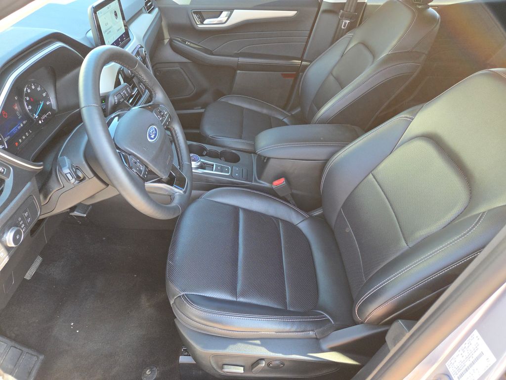 2022 Ford Escape Plug-In Hybrid SEL photo 17