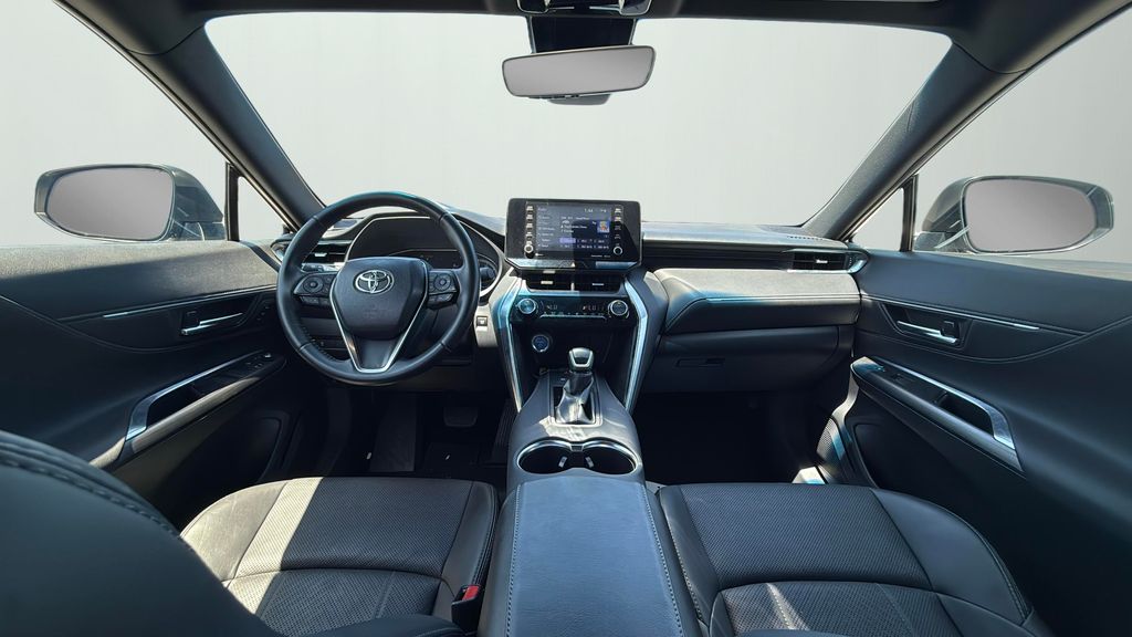 2021 Toyota Venza XLE photo 10