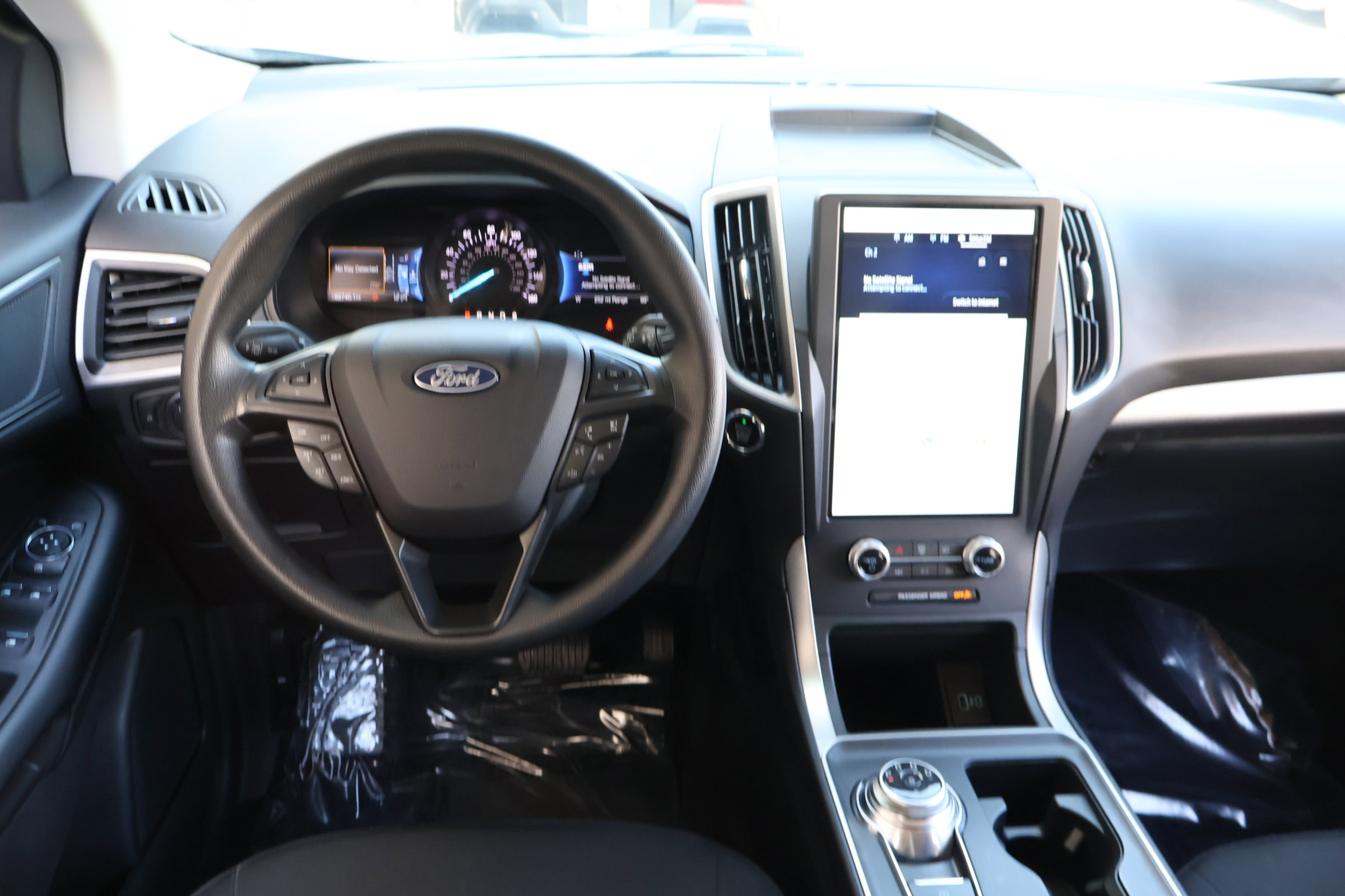 2022 Ford Edge SE photo 16