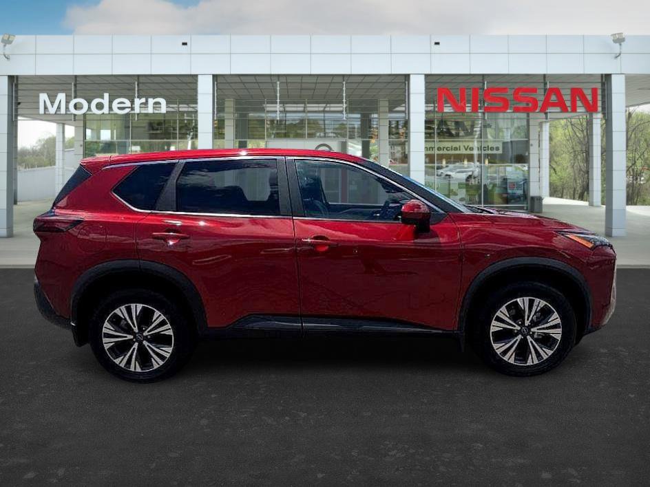 2023 Nissan Rogue SV photo 4