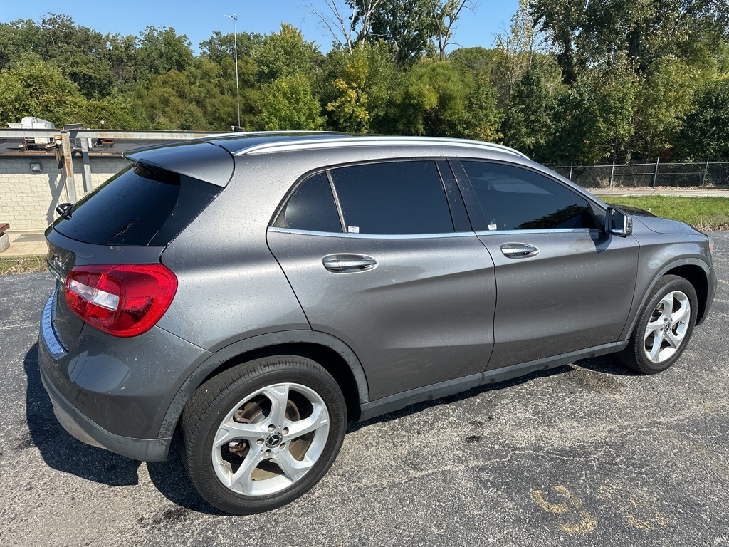 2018 Mercedes Benz GLA 250 4MATIC photo 24