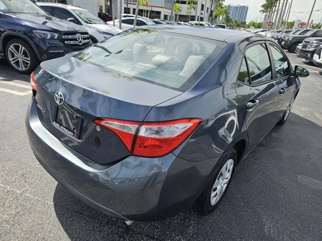 2015 Toyota Corolla L photo 8