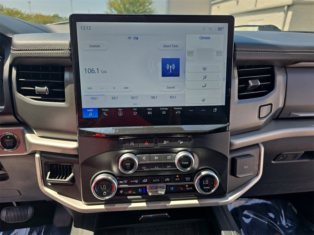 2024 Ford Expedition MAX XLT photo 20