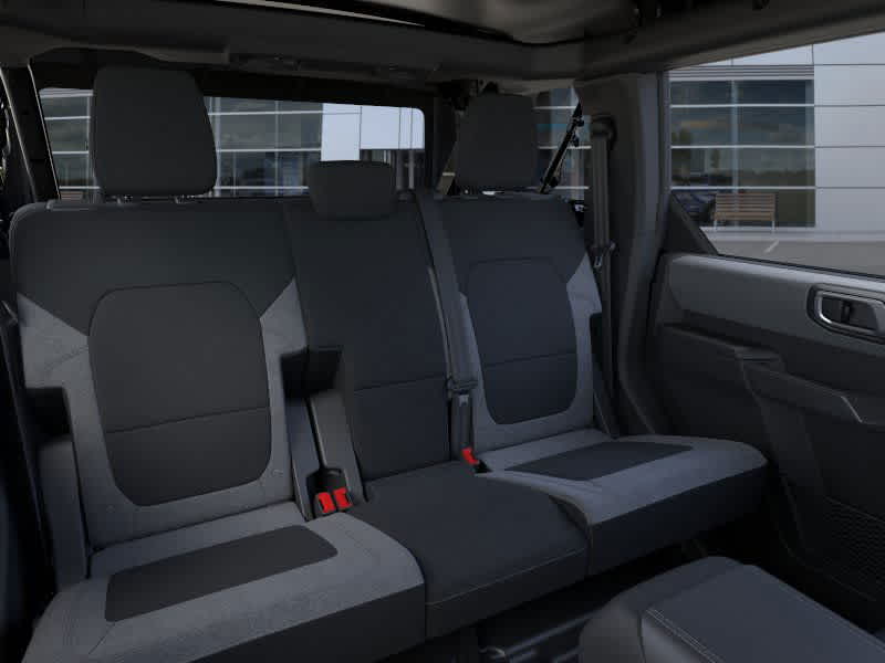 2025 Ford Bronco Base photo 11