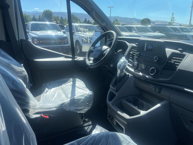 2025 Ford Transit photo 3