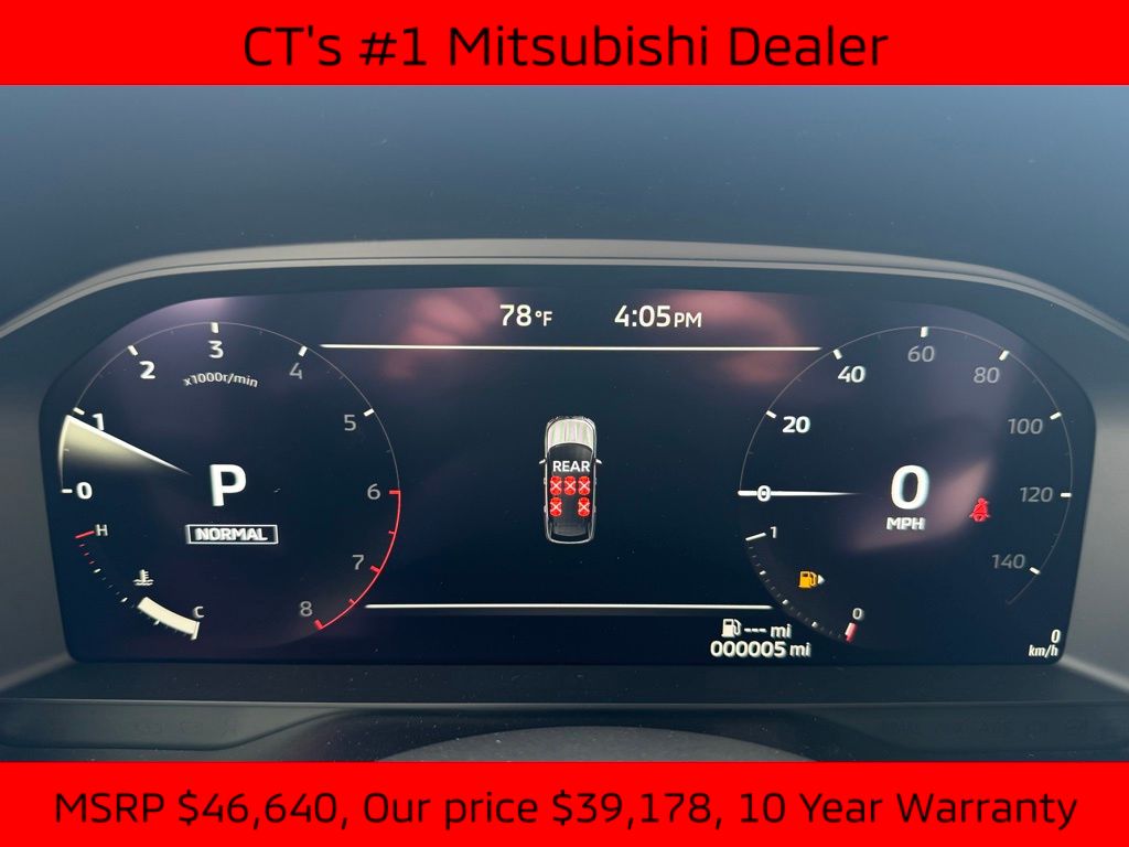 2025 Mitsubishi Outlander SEL photo 16