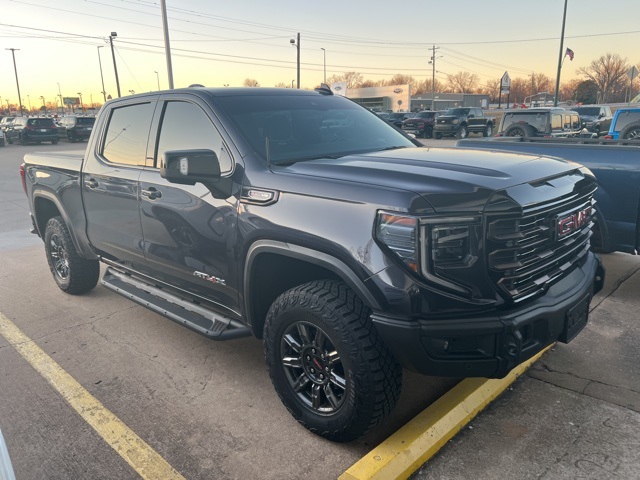 2024 GMC Sierra 1500 AT4X's photo