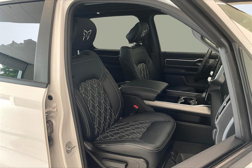 2022 Ram 1500 Big Horn photo 6