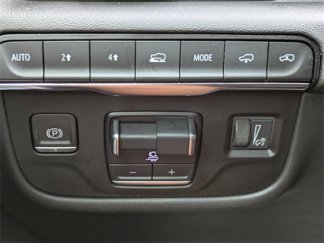 2023 Cadillac Escalade Premium Luxury photo 25