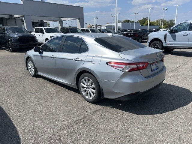 2020 Toyota Camry LE photo 6