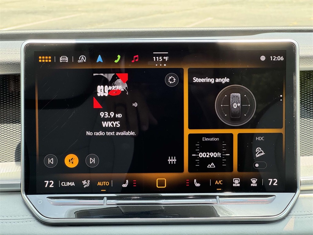 2025 Volkswagen Tiguan SE photo 2
