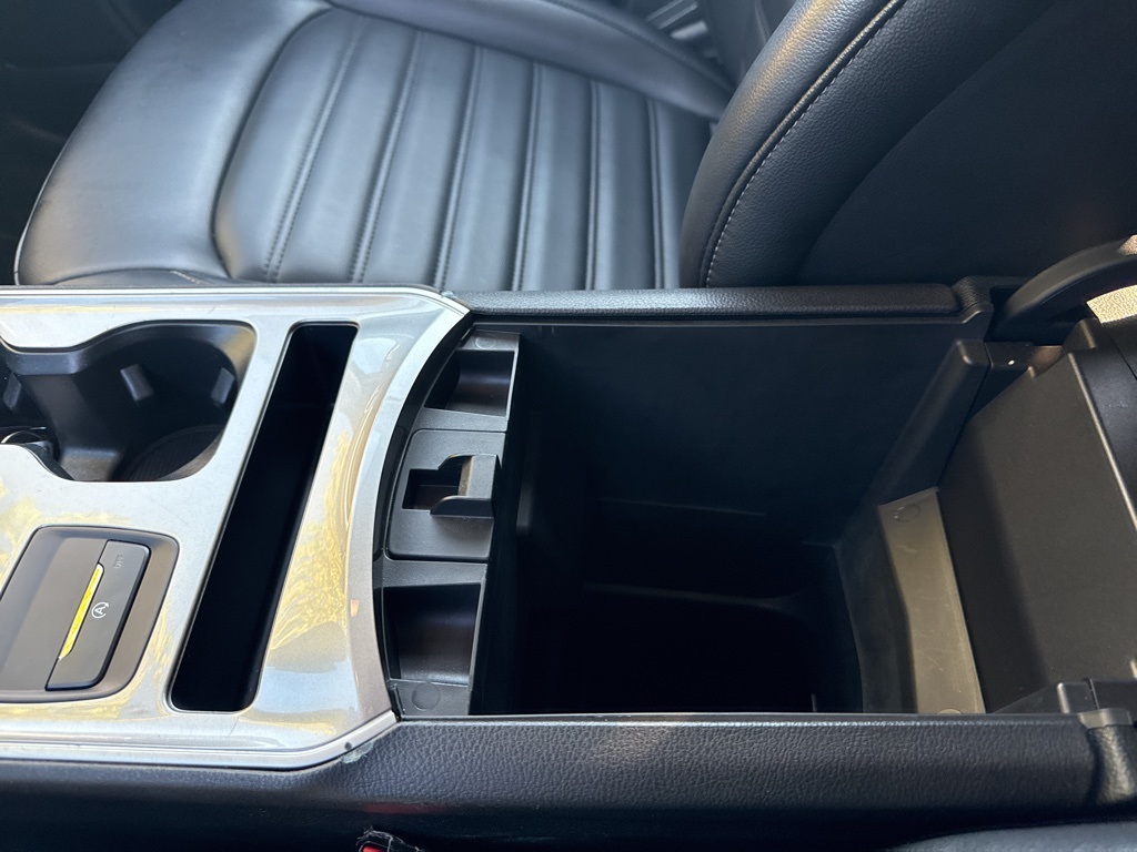 2024 Ford Edge SEL photo 29
