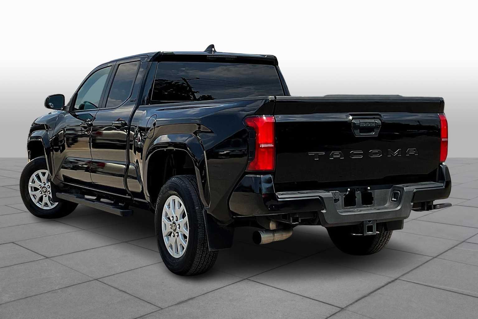 2024 Toyota Tacoma SR5 Double Cab photo 11