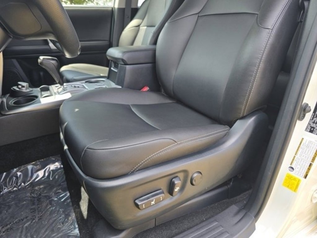 2023 Toyota 4Runner TRD Sport 4WD photo 31