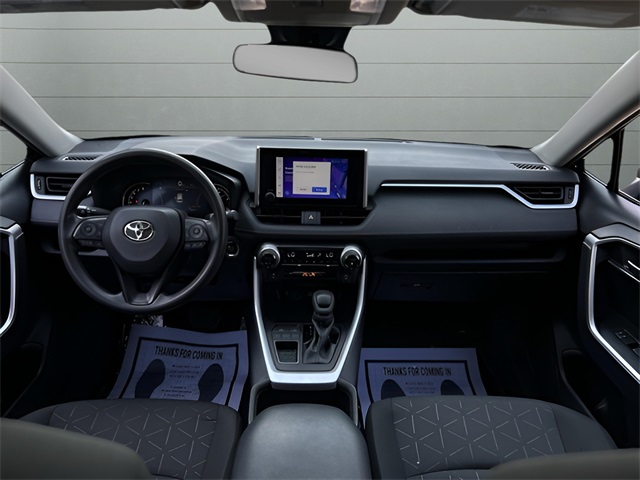 2023 Toyota RAV4 XLE photo 22