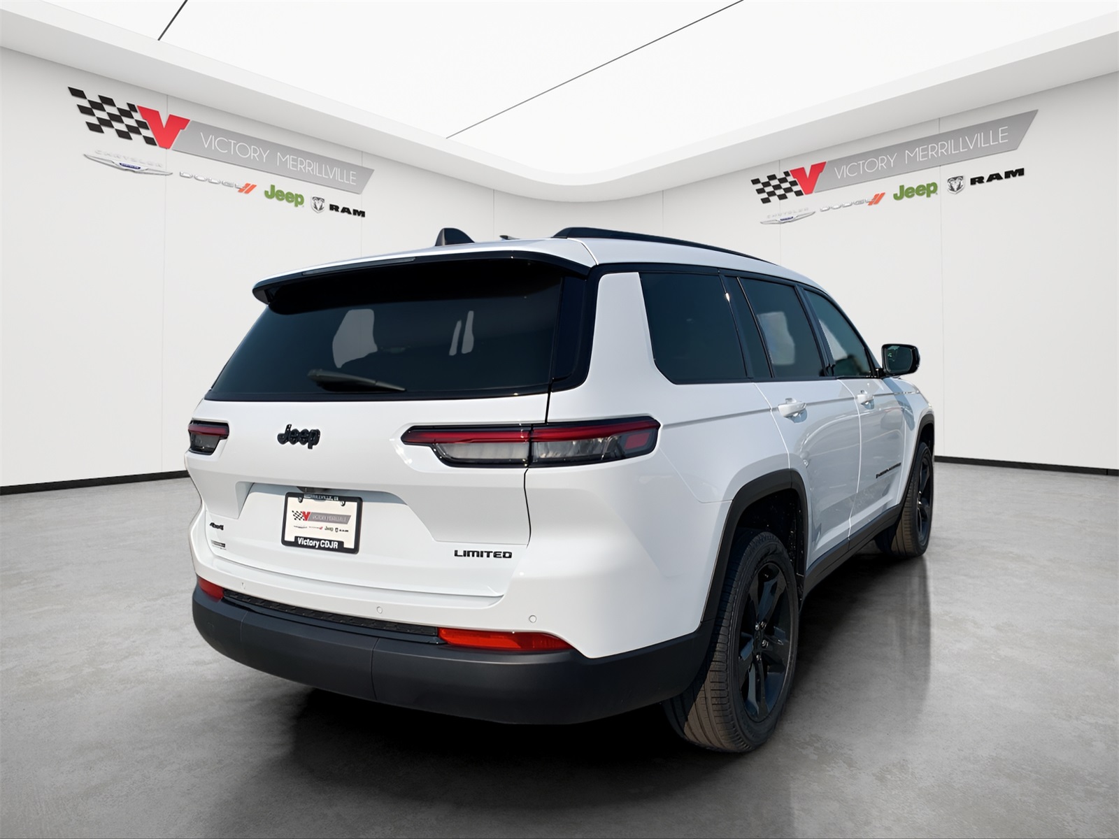 2025 Jeep Grand Cherokee Limited photo 4