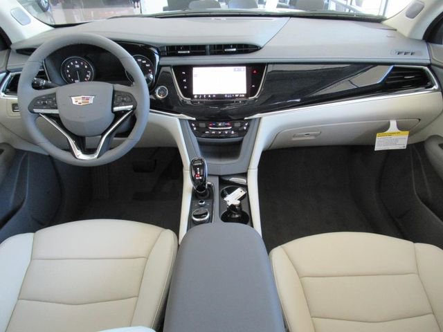 2025 Cadillac XT6 Premium Luxury photo 11