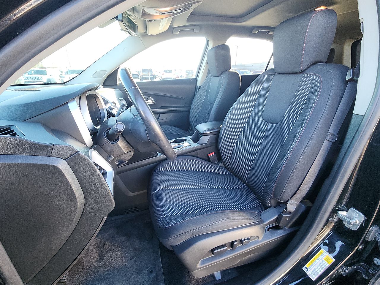 2016 Chevrolet Equinox LT photo 10