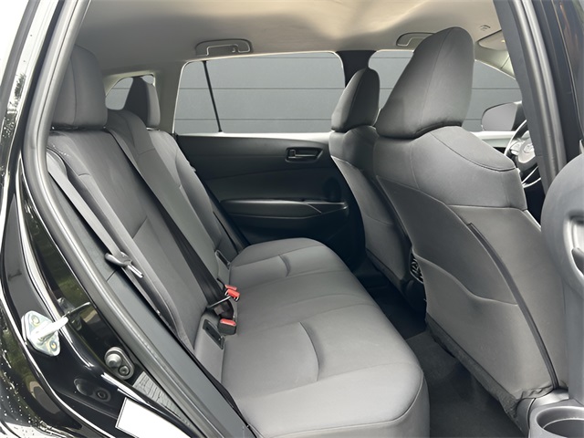 2024 Toyota Corolla Cross LE photo 26