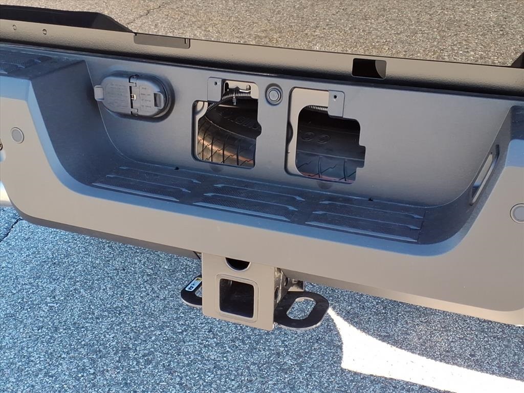 2025 Toyota Tacoma TRD Off-Road 4x4 Double Cab photo 4