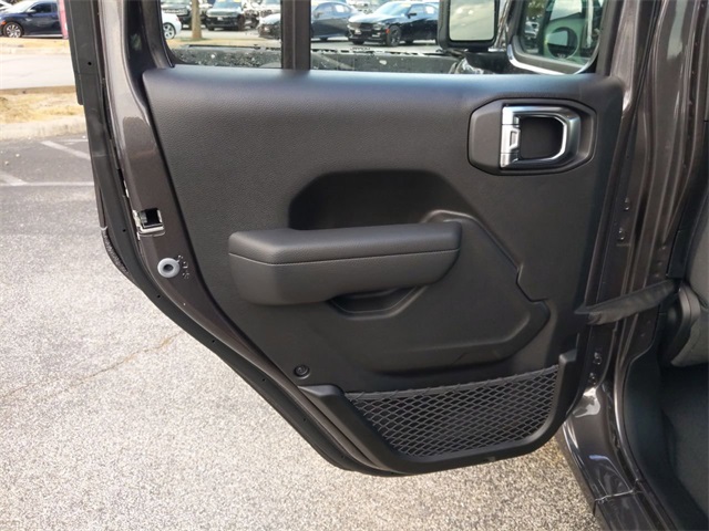 2025 Jeep Wrangler Sport photo 17