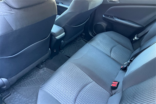 2017 Toyota Prius One Two photo 13