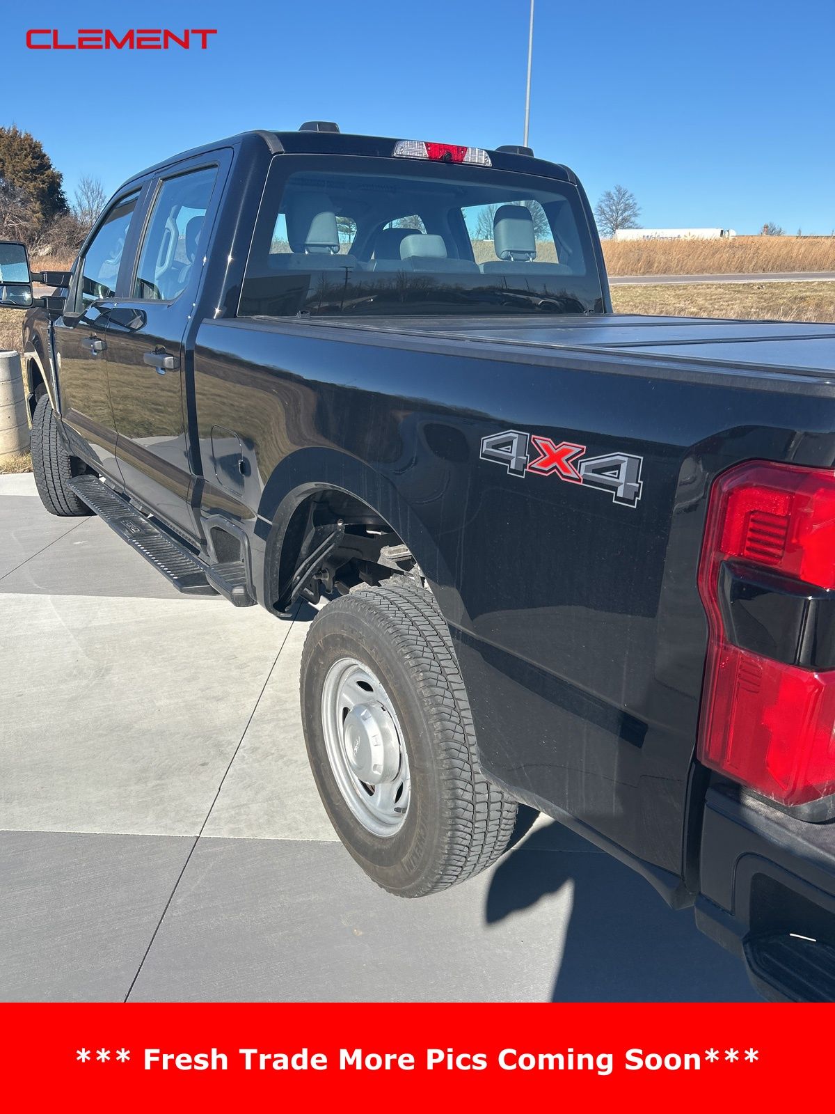 2023 Ford F-350 Base's photo