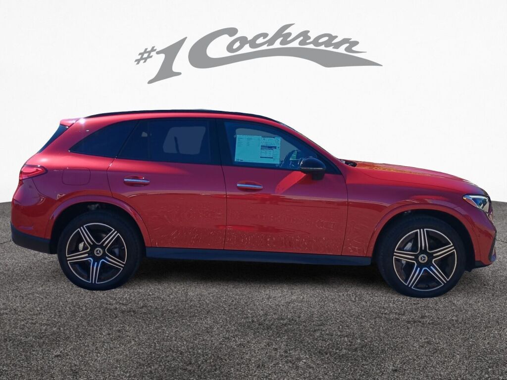 2025 Mercedes Benz GLC 300 4MATIC photo 8