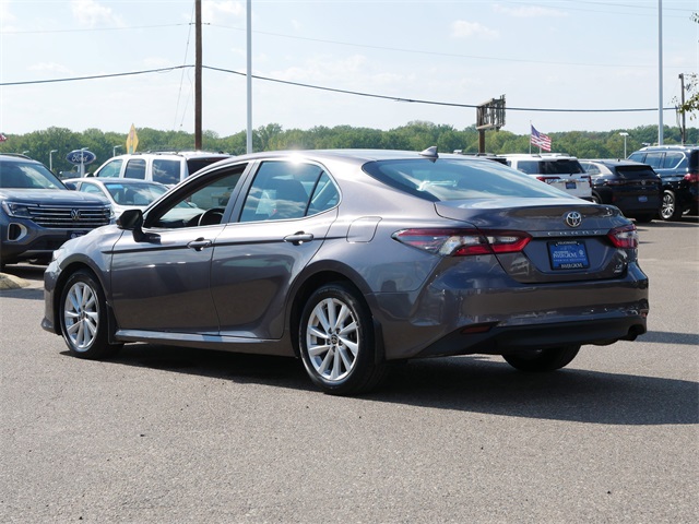2023 Toyota Camry LE photo 4