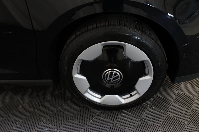 2025 Volkswagen ID. Buzz Pro S photo 2