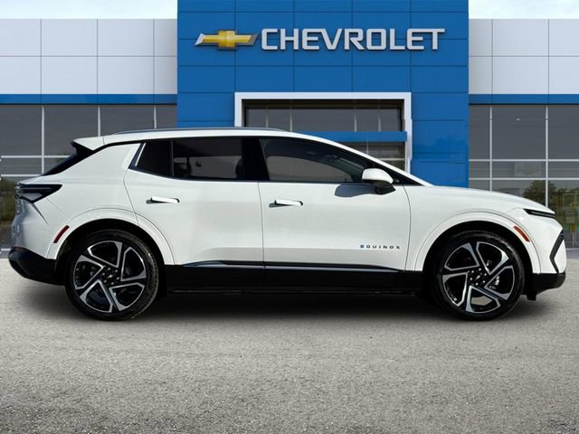 2026 Chevrolet Equinox EV 1LT photo 3